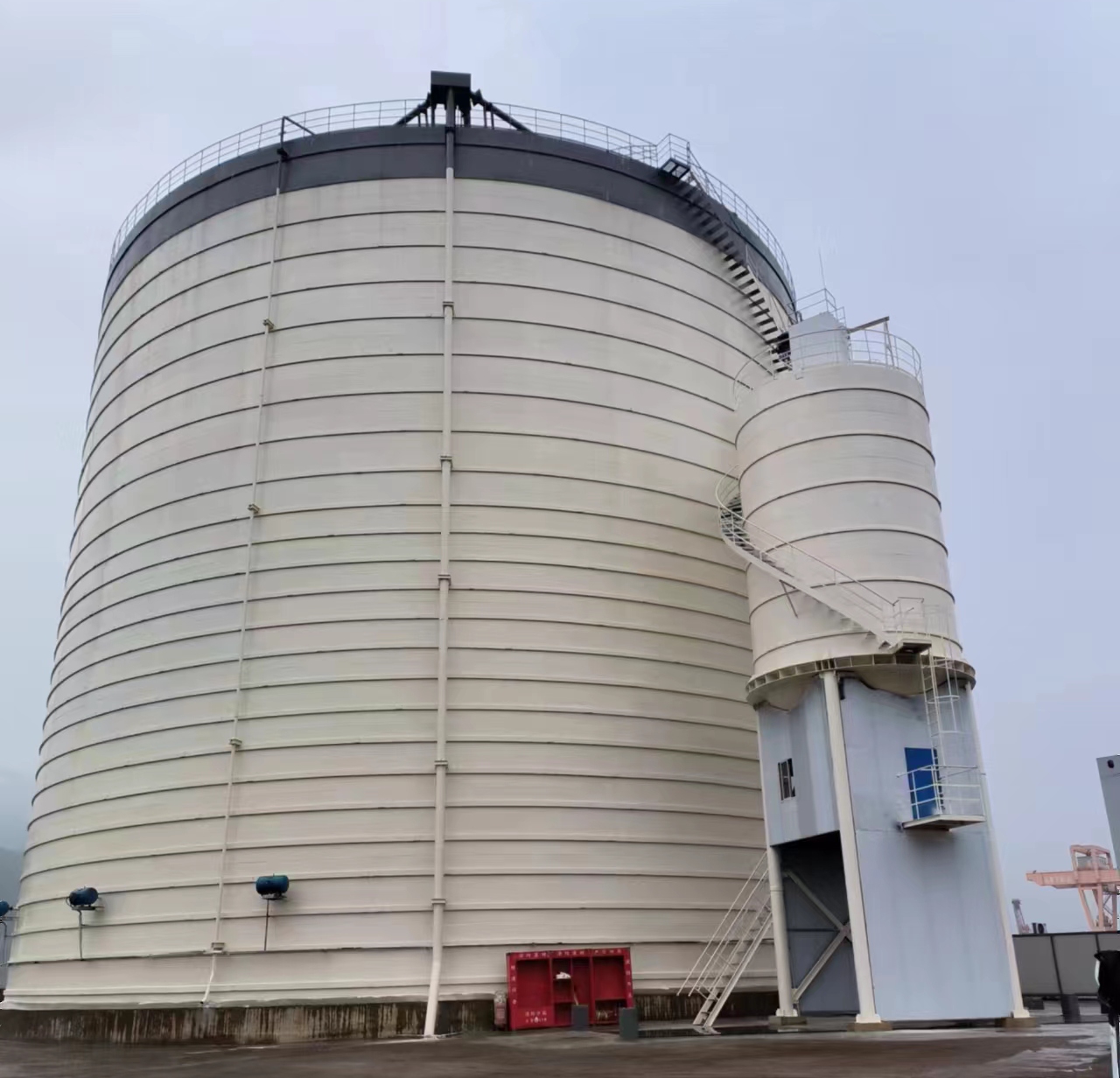 石峰10万吨水泥钢板库